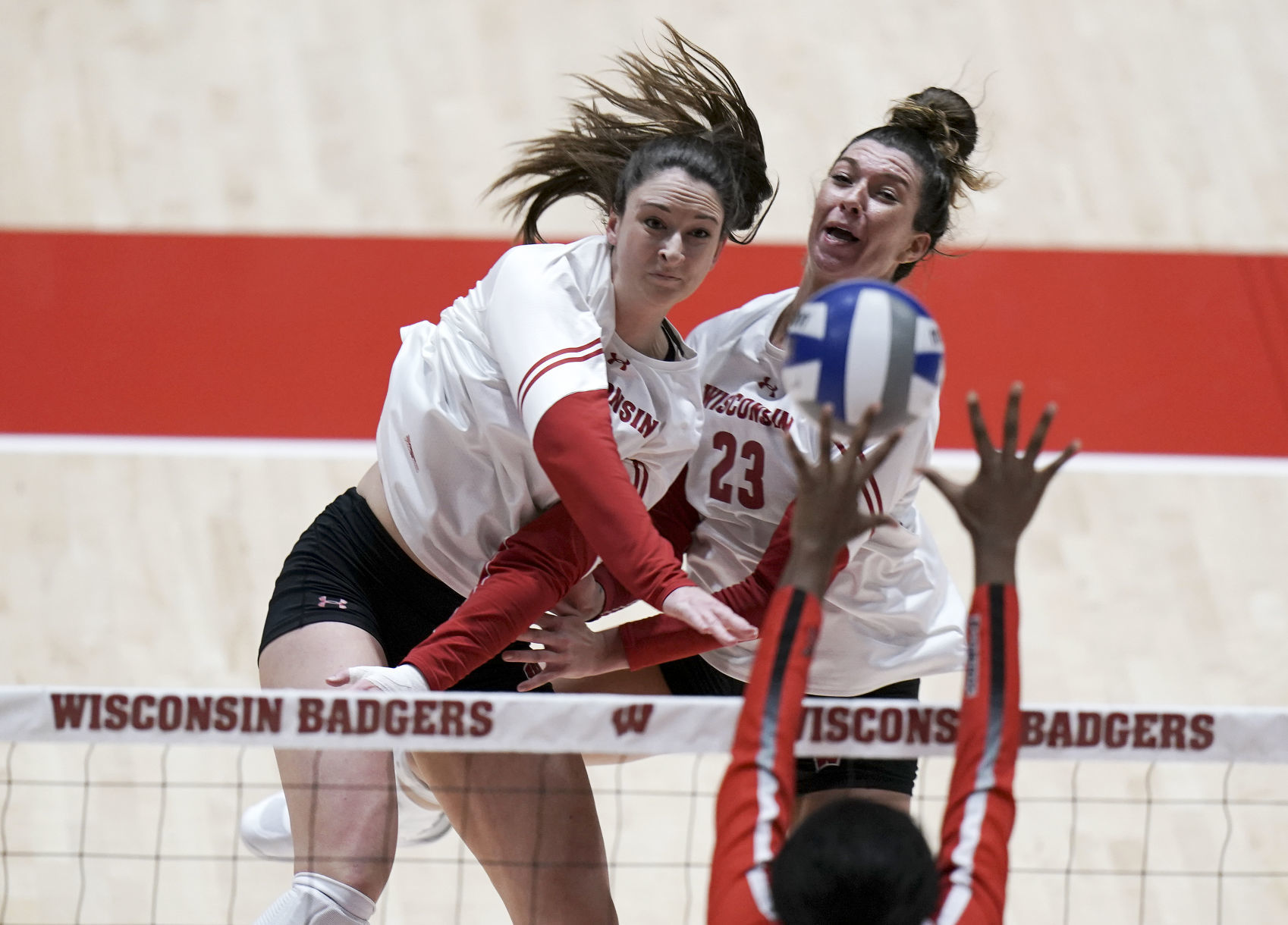Badgers 3, Illinois State 0